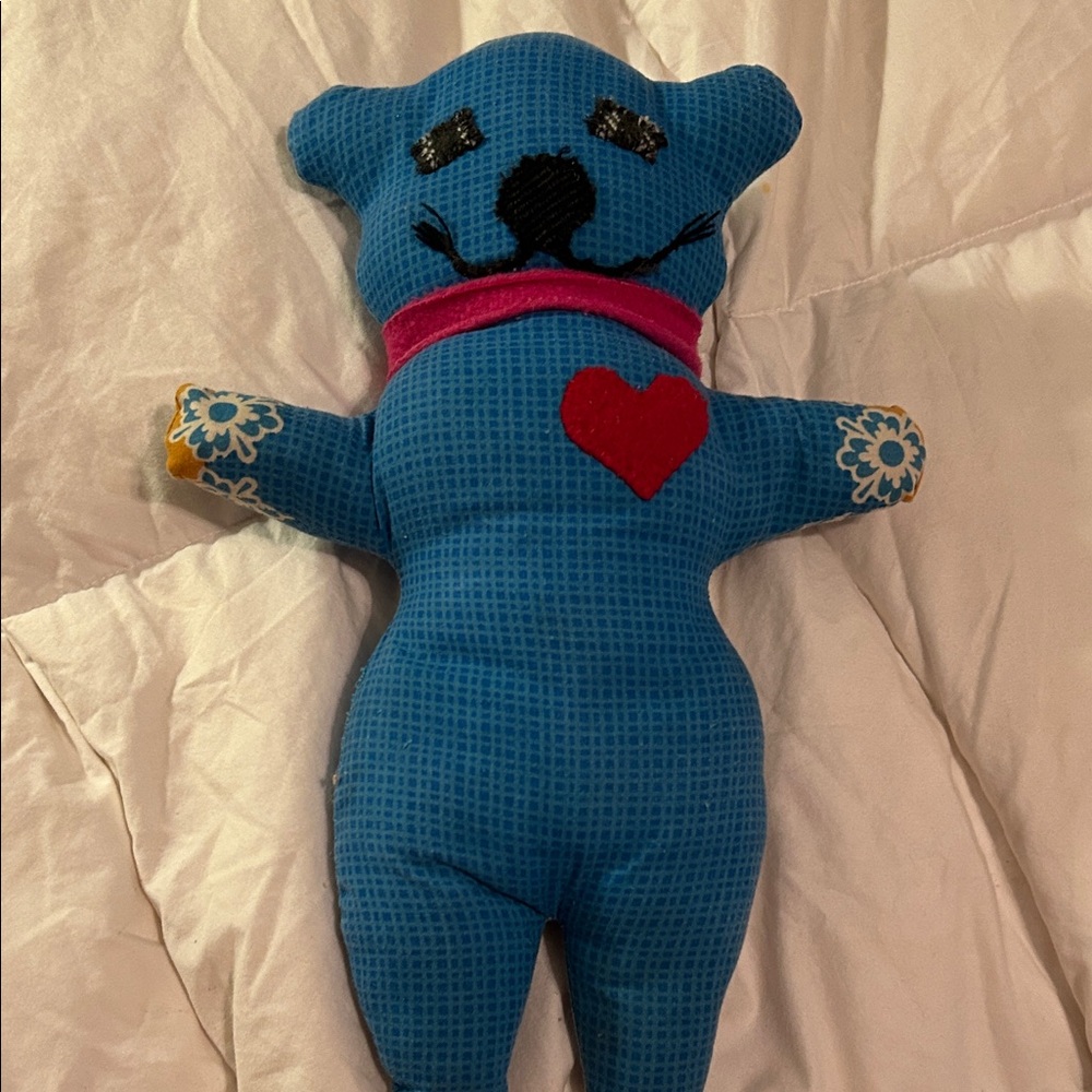 (Vintage)Blue Plush Bear Toy with Heart (hand made)